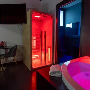 https://maximum-hub-suite.sicilyhotelsitaly.net