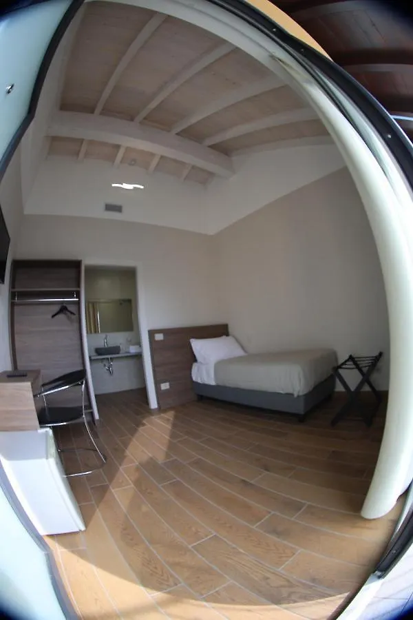 Villoresi Rooms Castano Primo